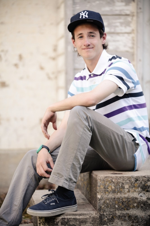 Wedding-and-Portrait-Photographer-Senior-photos006IMG_1551-Blog(pp_w480_h720)