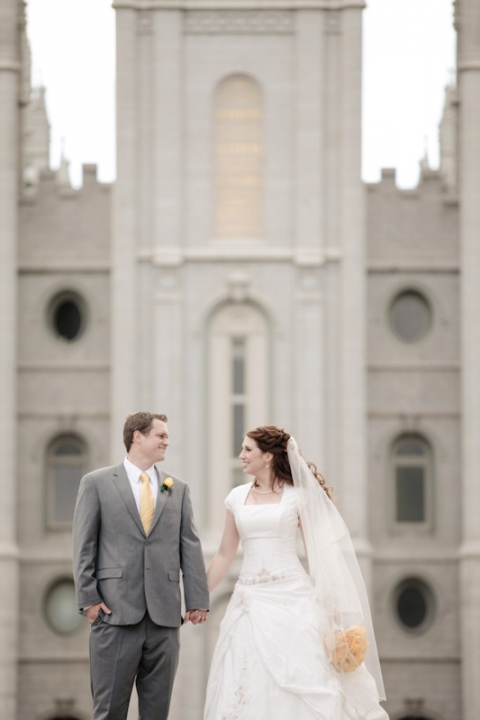 Wedding-and-Portrait-Photographer-SlC-wedding-Heritage-Gardens-reception029IMG_5504-Blog(pp_w480_h720)