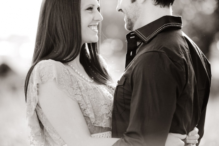 Wedding-and-Portrait-Photographer-Spring-engagements-UT018IMG_8214-Blog(pp_w768_h511)