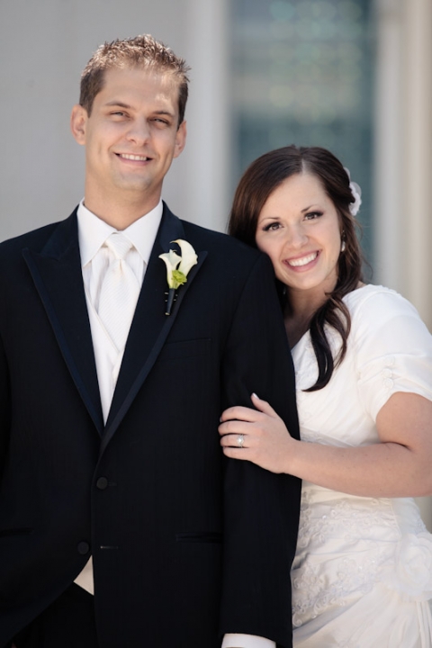 Wedding-and-Portrait-Photographer-Timpanogos-Wedding-Photographer020IMG_9696-Blog(pp_w480_h720)