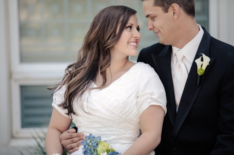 Wedding-and-Portrait-Photographer-Timpanogos-Wedding-Photographer021IMG_9792-Blog(pp_w768_h511)