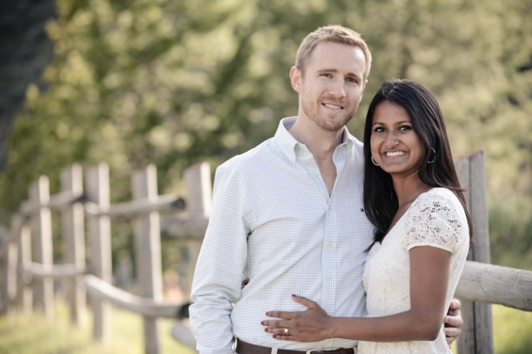 Wedding-and-Portrait-Photographer-water-engagements-Elisabeth-Kate-Studios-Photography026IMG_9450-Blog(pp_w768_h511)