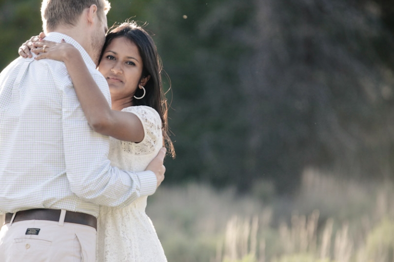 Wedding-and-Portrait-Photographer-water-engagements-Elisabeth-Kate-Studios-Photography032IMG_9553-Blog(pp_w768_h511)