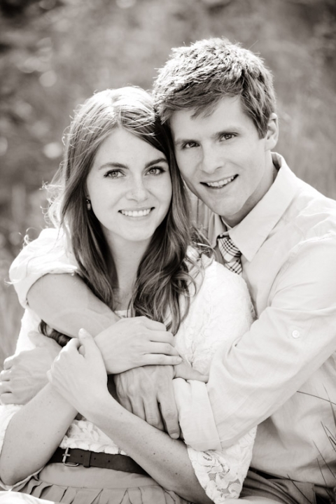 Wedding-and-Portrait-Photographer-Engagements-Satyra-Johnathan010IMG_9540-Blog(pp_w480_h720)