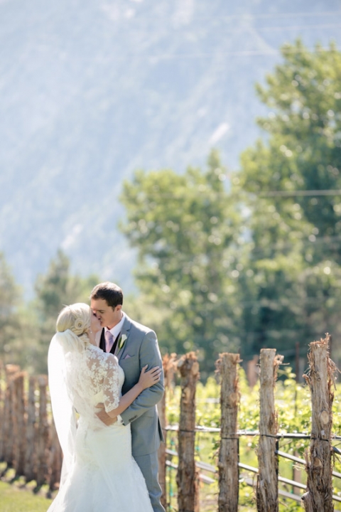 Bridals-La-Caille-Danielle-Josh-19(pp_w480_h720)