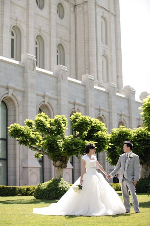 Chines-Tea-Cerimony-Wedding-Utah-Photographer-071(pp_w480_h720)