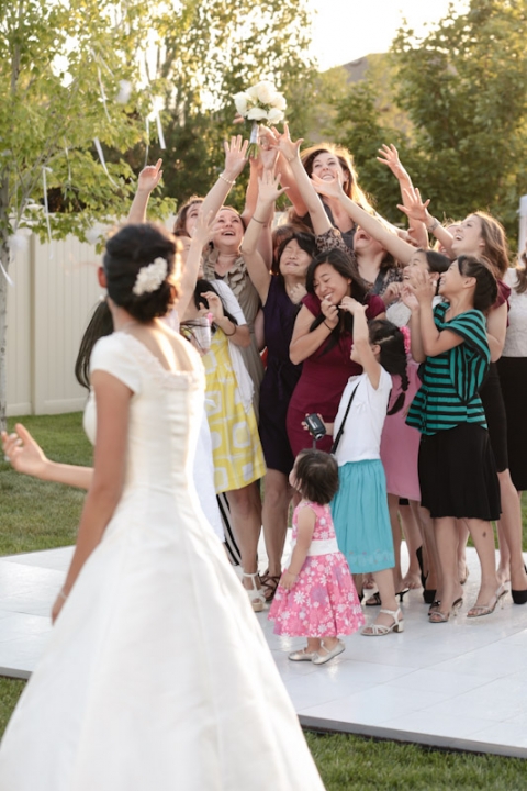 Chines-Tea-Cerimony-Wedding-Utah-Photographer-127(pp_w480_h720)