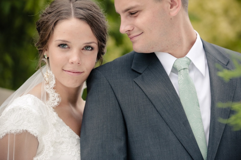 Wedding-and-Portrait-Photographer-Bridals-UT0110R0A3258-Blog(pp_w768_h511)