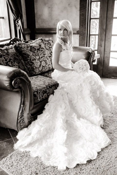 Wedding-and-Portrait-Photographer-Bridals-UT0150R0A8392-Blog(pp_w480_h720)