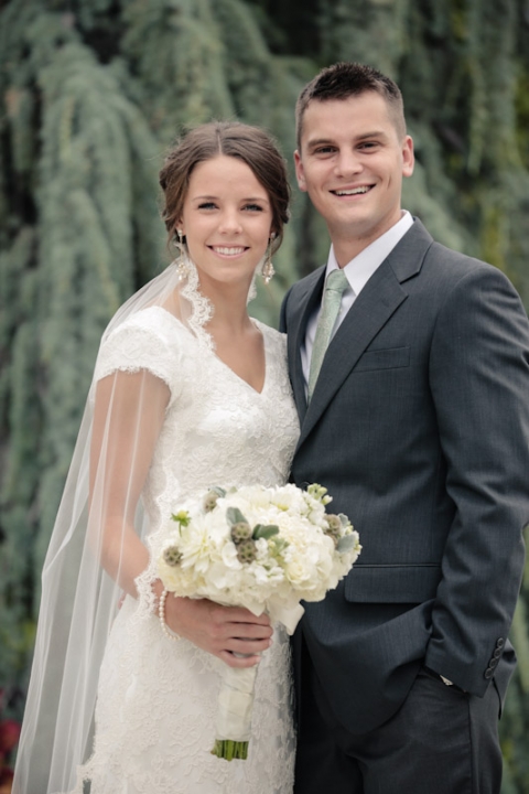Wedding-and-Portrait-Photographer-Bridals-UT0220R0A2937-Blog(pp_w480_h720)
