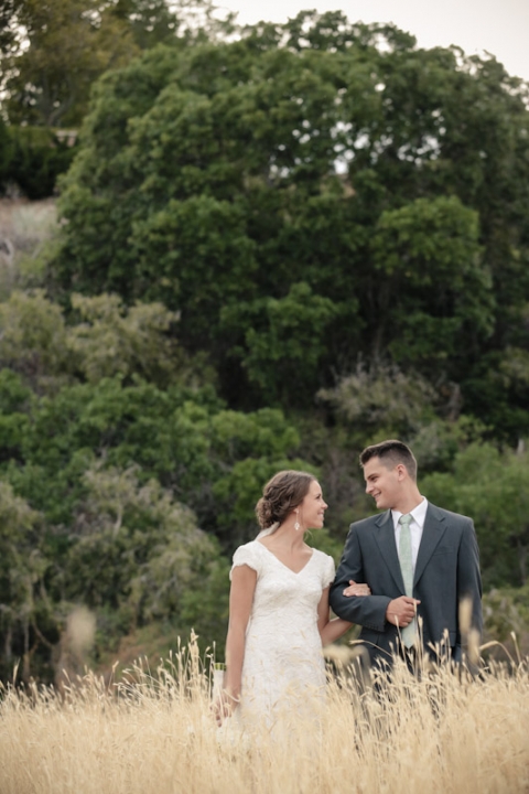 Wedding-and-Portrait-Photographer-Bridals-UT0360R0A3580-Blog(pp_w480_h720)