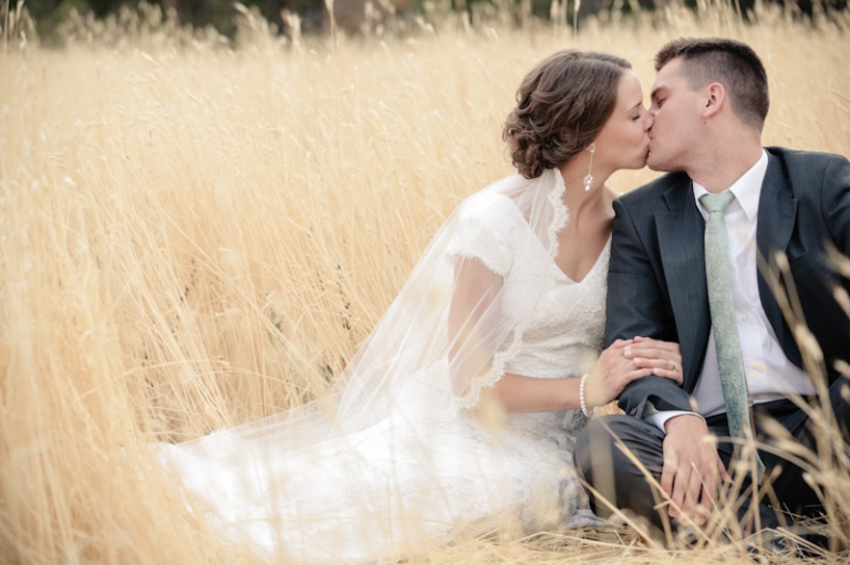 Wedding-and-Portrait-Photographer-Bridals-UT0370R0A3634-Blog(pp_w768_h511)