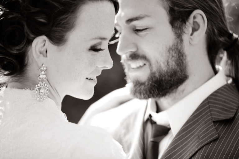 Wedding-and-Portrait-Photographer-Bridals-Utah-Photographer004IMG_7653-Blog(pp_w768_h511)