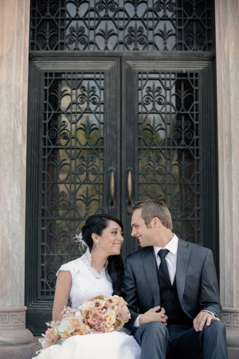 Wedding-and-Portrait-Photographer-Bridals0060R0A2052-Blog(pp_w480_h720)