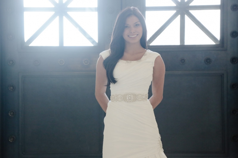 Wedding-and-Portrait-Photographer-Bridals0070R0A0130-Blog(pp_w768_h511)