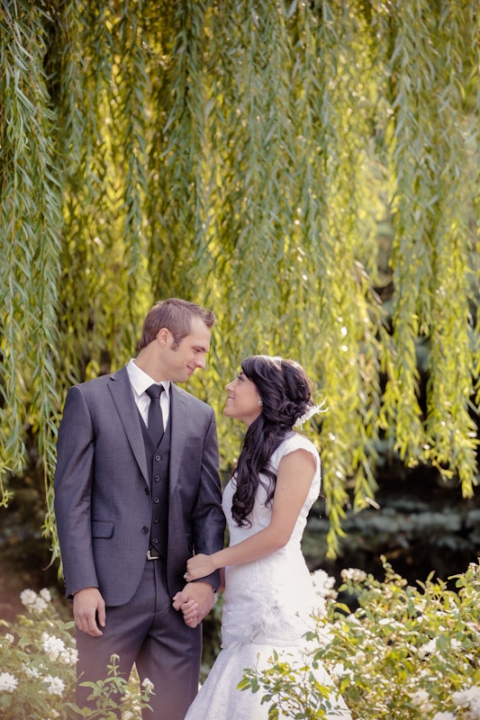 Wedding-and-Portrait-Photographer-Bridals0120R0A1843-Blog(pp_w480_h720)