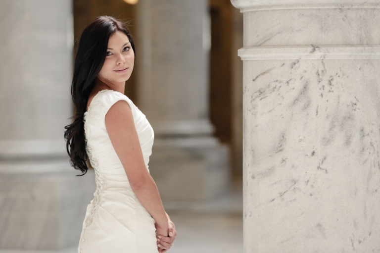 Wedding-and-Portrait-Photographer-Bridals0150R0A9883-Blog(pp_w768_h511)