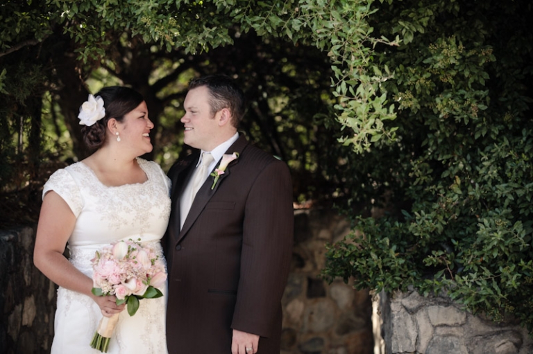 Wedding-and-Portrait-Photographer-Bridals021IMG_5718-Blog(pp_w768_h511)