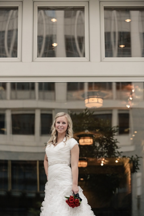 Wedding-and-Portrait-Photographer-Bridals0220R0A0843-Blog(pp_w480_h720)
