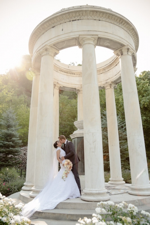 Wedding-and-Portrait-Photographer-Bridals0260R0A1785-Blog(pp_w480_h720)