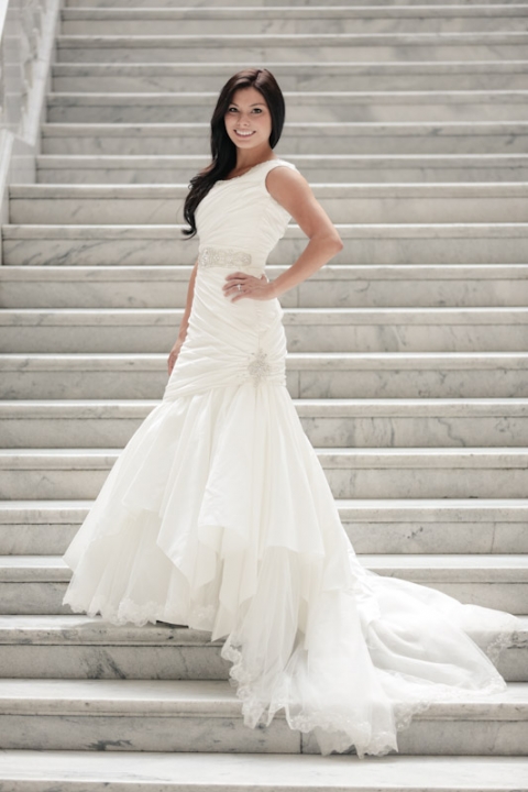 Wedding-and-Portrait-Photographer-Bridals0260R0A9850-Blog(pp_w480_h720)
