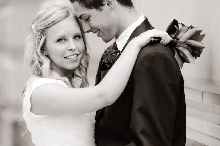 Wedding-and-Portrait-Photographer-Bridals0280R0A0905-Blog(pp_w768_h511)