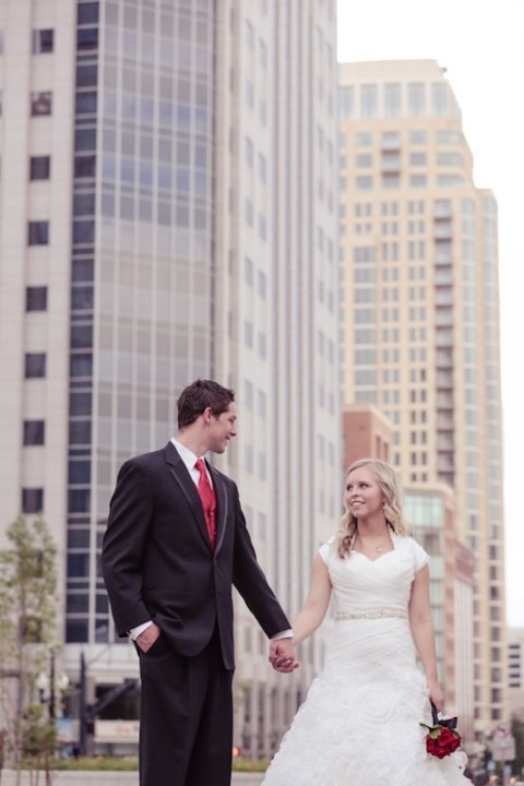 Wedding-and-Portrait-Photographer-Bridals0320R0A1053-Blog(pp_w480_h720)