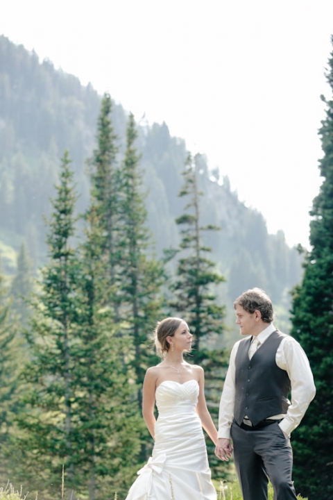 Wedding-and-Portrait-Photographer-Canyon-Bridals0020R0A7195-Blog(pp_w480_h720)
