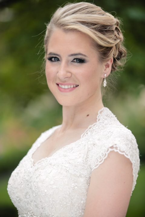 Wedding-and-Portrait-Photographer-Elegant-Bridals-UT0220R0A2291-Blog(pp_w480_h720)