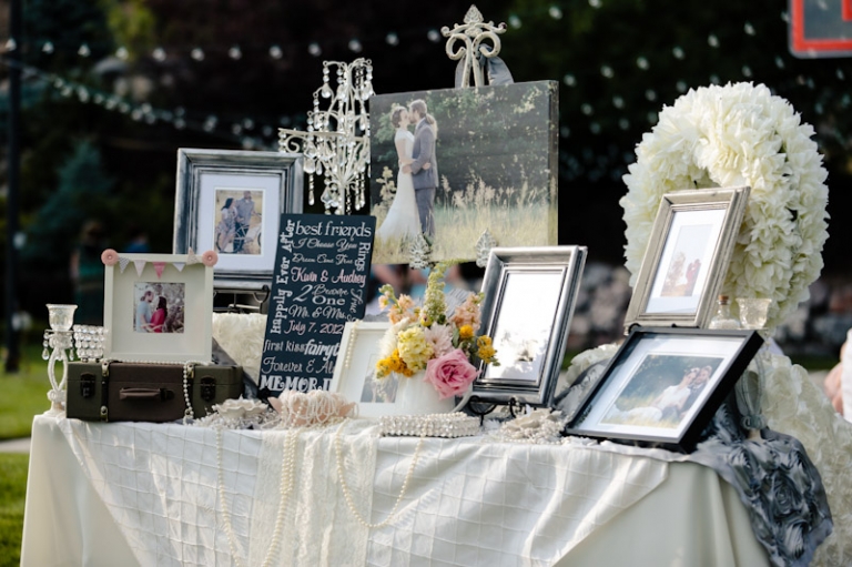Wedding-and-Portrait-Photographer-Elisabeth-Kate-Studios-Photography0360R0A7979-Blog(pp_w768_h511)