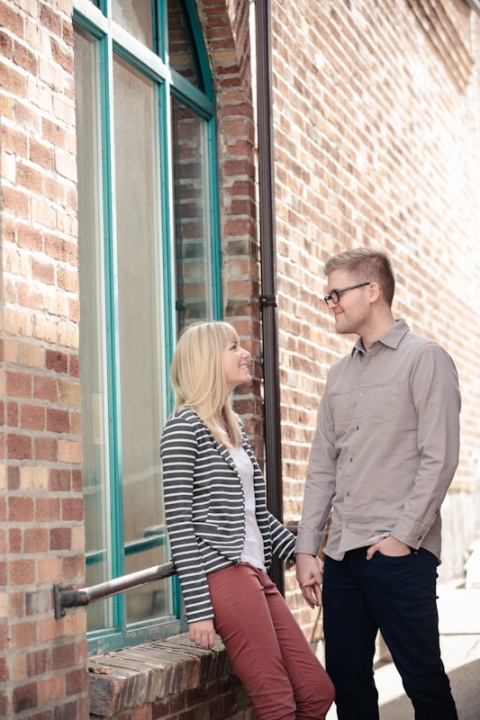 Wedding-and-Portrait-Photographer-Engagements-UT0060R0A1199-Blog(pp_w480_h720)