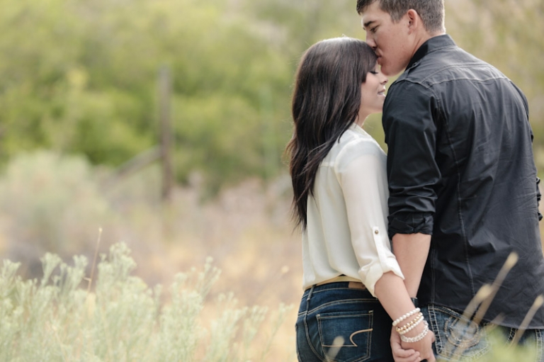Wedding-and-Portrait-Photographer-Engagements-UT0070R0A0784-Blog(pp_w768_h511)
