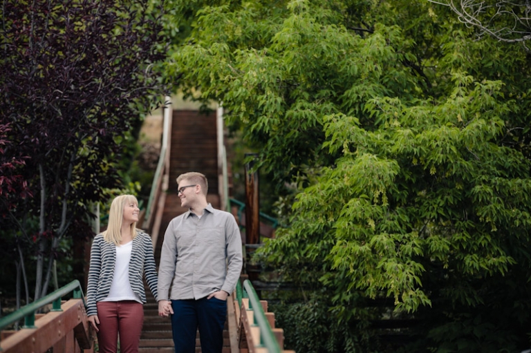 Wedding-and-Portrait-Photographer-Engagements-UT0130R0A1024-Blog(pp_w768_h511)