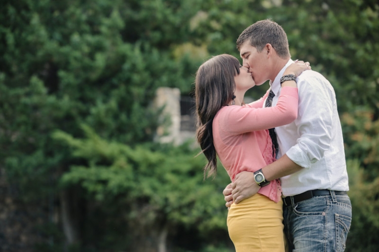 Wedding-and-Portrait-Photographer-Engagements-UT0220R0A0286-Blog(pp_w768_h511)