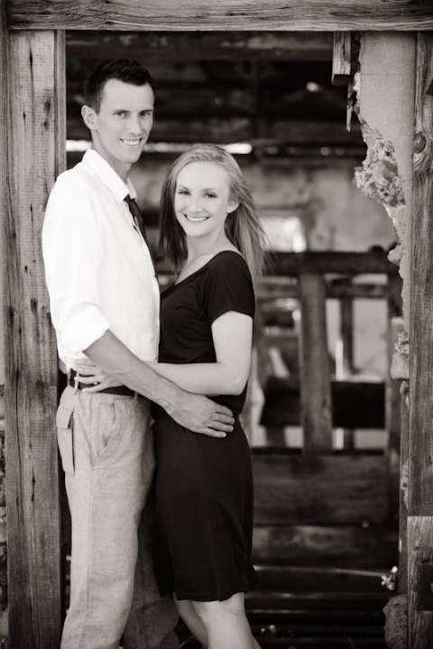 Wedding-and-Portrait-Photographer-Engagements004IMG_4577-Blog(pp_w480_h720)