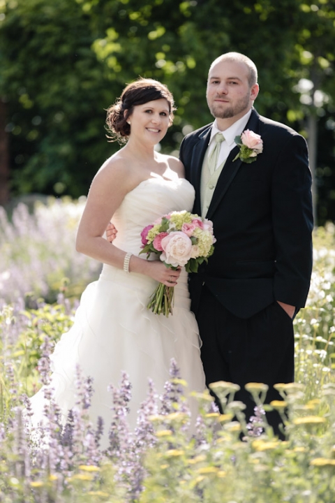 Wedding-and-Portrait-Photographer-Red-Butte-Garden-Wedding-Photographer023IMG_3676-Blog(pp_w480_h720)