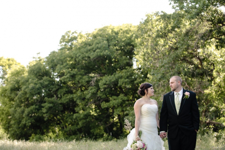 Wedding-and-Portrait-Photographer-Red-Butte-Garden-Wedding-Photographer033IMG_3810-Blog(pp_w768_h511)
