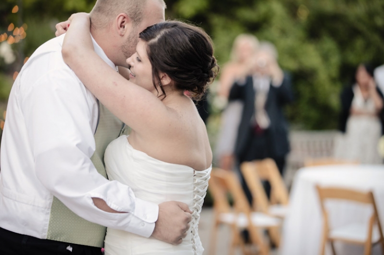 Wedding-and-Portrait-Photographer-Red-Butte-Garden-Wedding-Photographer059IMG_4334-Blog(pp_w768_h511)