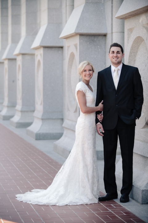 Wedding-and-Portrait-Photographer-SLC-Temple-Wedding-photographer-UT011IMG_7279-Blog(pp_w480_h720)