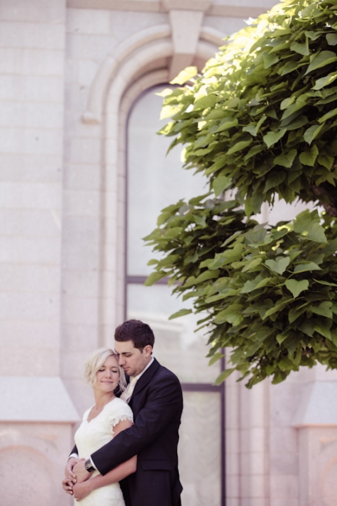 Wedding-and-Portrait-Photographer-SLC-Temple-Wedding-photographer-UT026IMG_7405-Blog(pp_w480_h720)