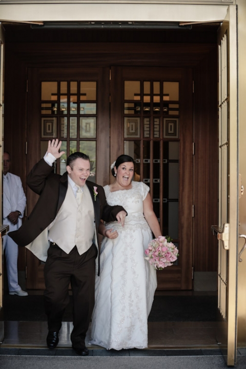 Wedding-and-Portrait-Photographer-Stone-Gate-Center-Reception-UT0040R0A6703-Blog(pp_w480_h720)