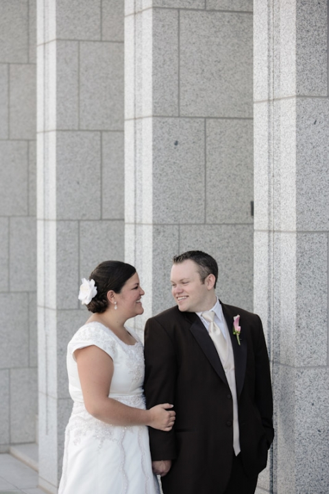 Wedding-and-Portrait-Photographer-Stone-Gate-Center-Reception-UT0180R0A7050-Blog(pp_w480_h720)