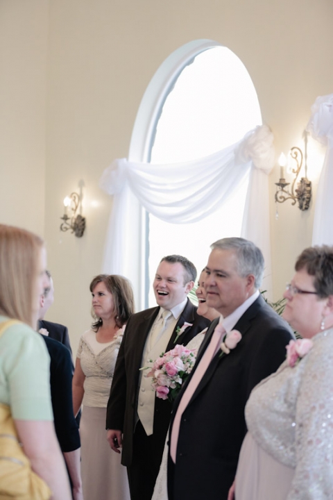 Wedding-and-Portrait-Photographer-Stone-Gate-Center-Reception-UT0350R0A7749-Blog(pp_w480_h720)