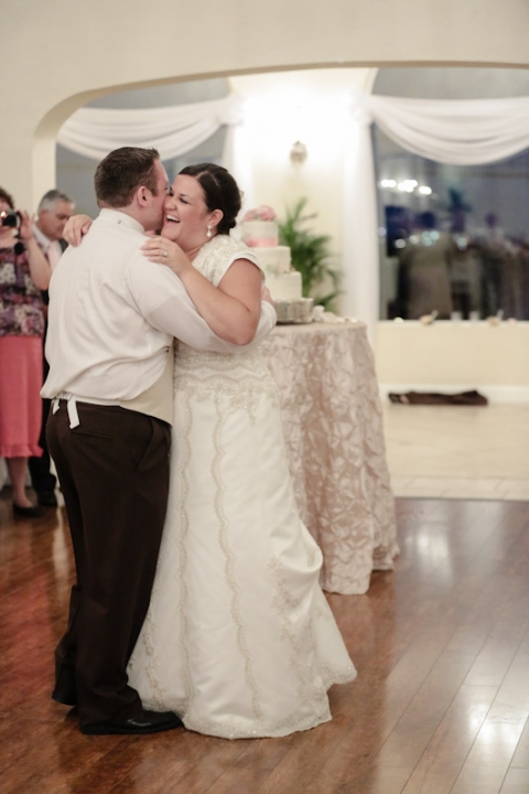 Wedding-and-Portrait-Photographer-Stone-Gate-Center-Reception-UT0450R0A8033-Blog(pp_w480_h720)