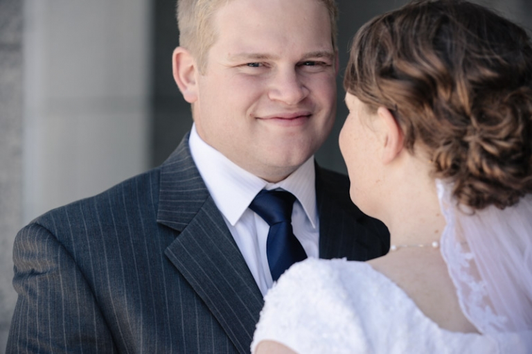 Wedding-and-Portrait-Photographer-Summer-Wedding0110R0A1000-Blog(pp_w768_h511)