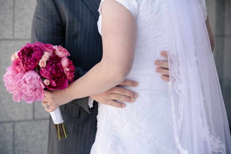 Wedding-and-Portrait-Photographer-Summer-Wedding0140R0A0991-Blog(pp_w768_h511)
