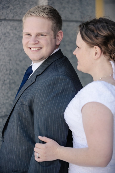 Wedding-and-Portrait-Photographer-Summer-Wedding0190R0A1147-Blog(pp_w480_h720)