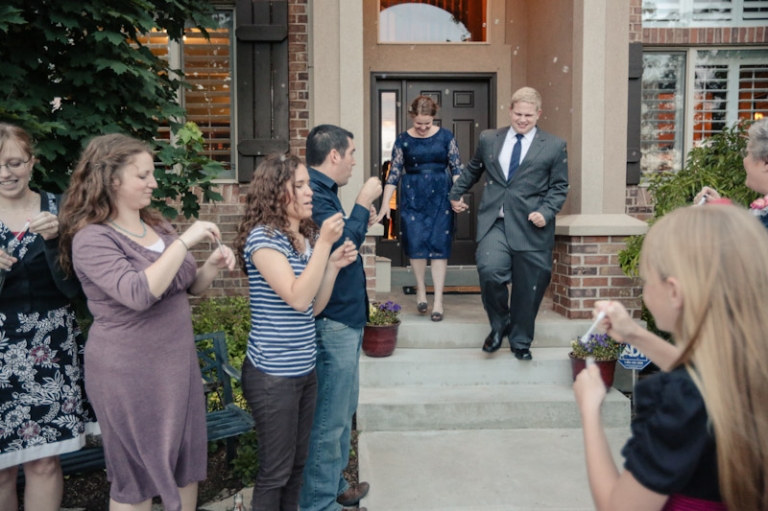 Wedding-and-Portrait-Photographer-Summer-Wedding0660R0A2101-Blog(pp_w768_h511)