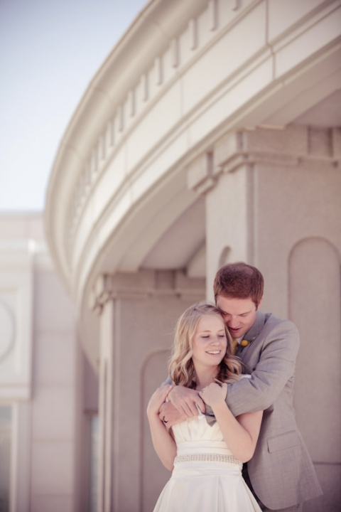 Wedding-and-Portrait-Photographer-Timpanogos-Temple-Wedding014IMG_1518-Blog(pp_w480_h720)