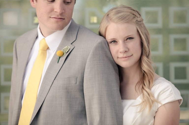 Wedding-and-Portrait-Photographer-Timpanogos-Temple-Wedding019IMG_1315-Blog(pp_w768_h511)